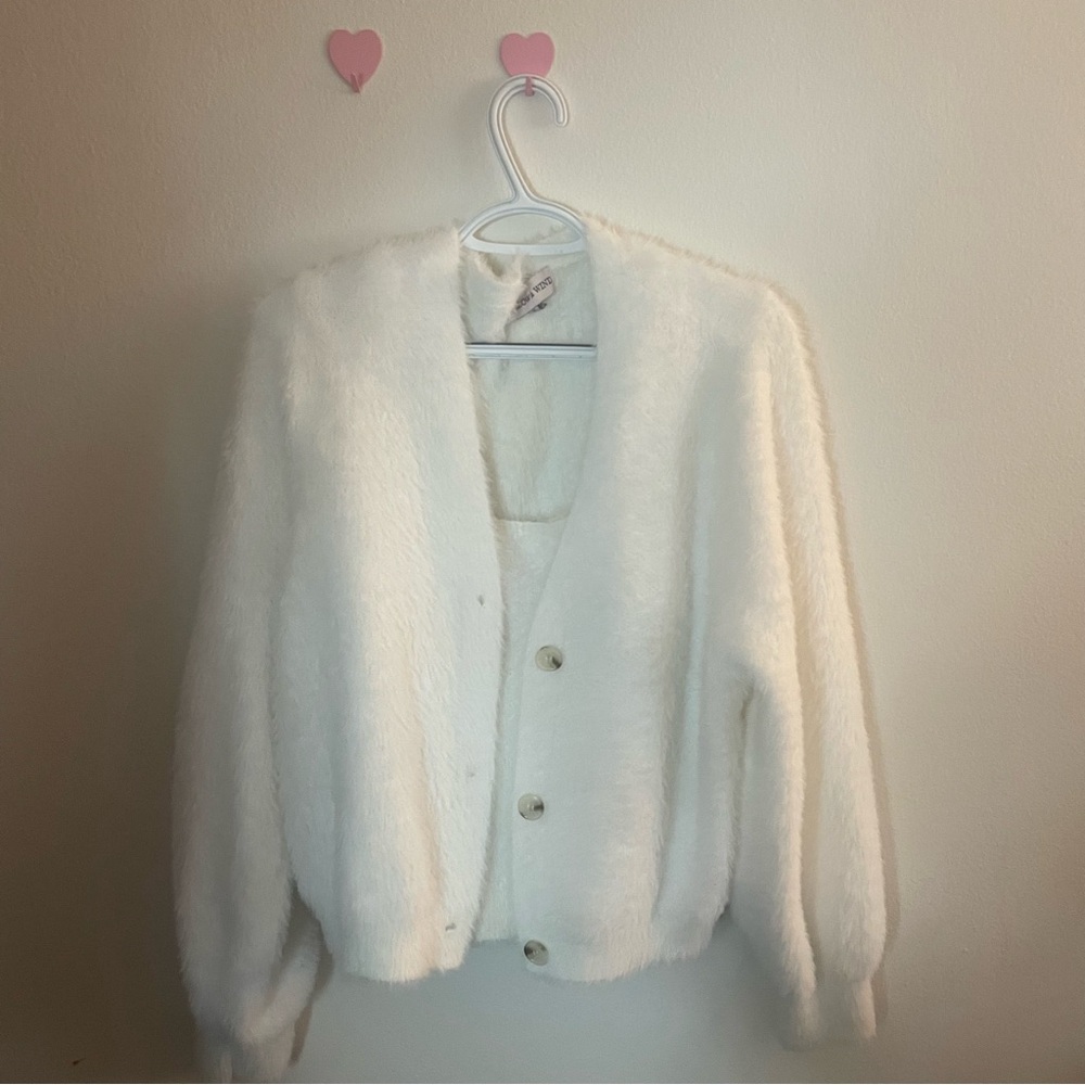willow and wind fluffy cardigan and tank top set